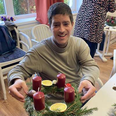 Adventi koszorúkészítés a Ma Házában